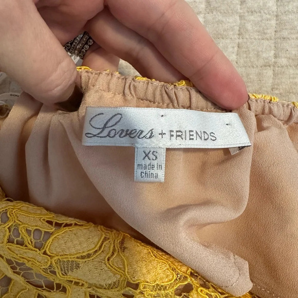NWT Lovers + Friends Revolve Yellow Lace Thorne Top Golden Yellow XS - Picture 8 of 9